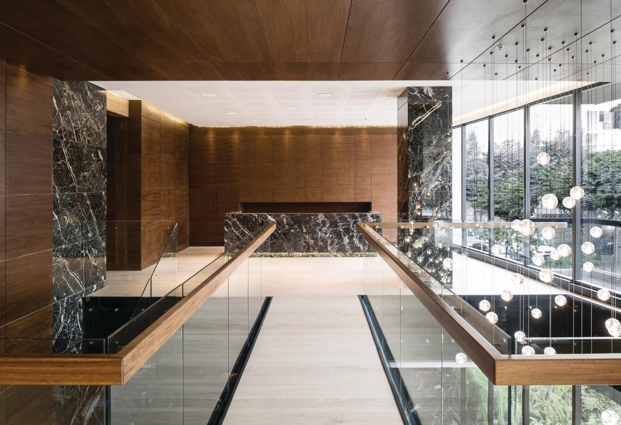 8010 Urban Living- Luxury Experience Aparthotel