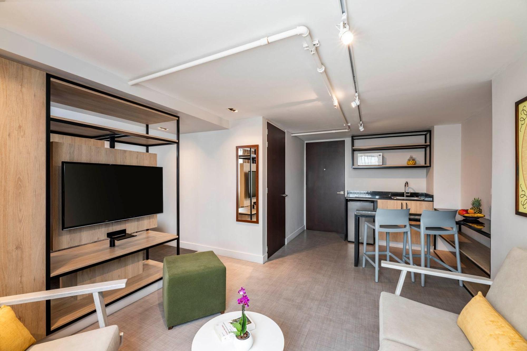 By Vilar America Aparthotel