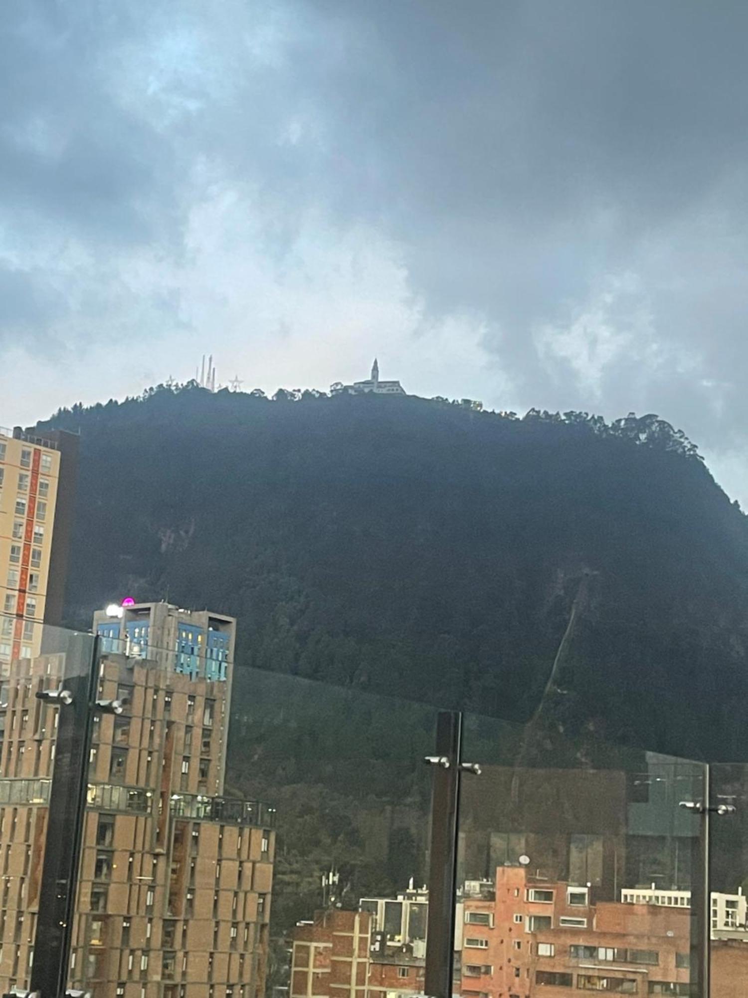 Elegante Loft En La Candelaria Bogota