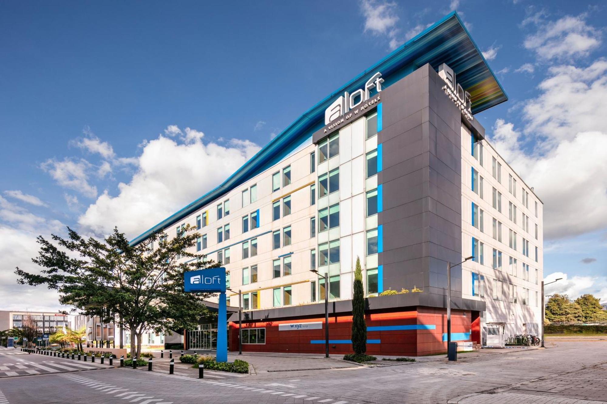 Aloft Airport
