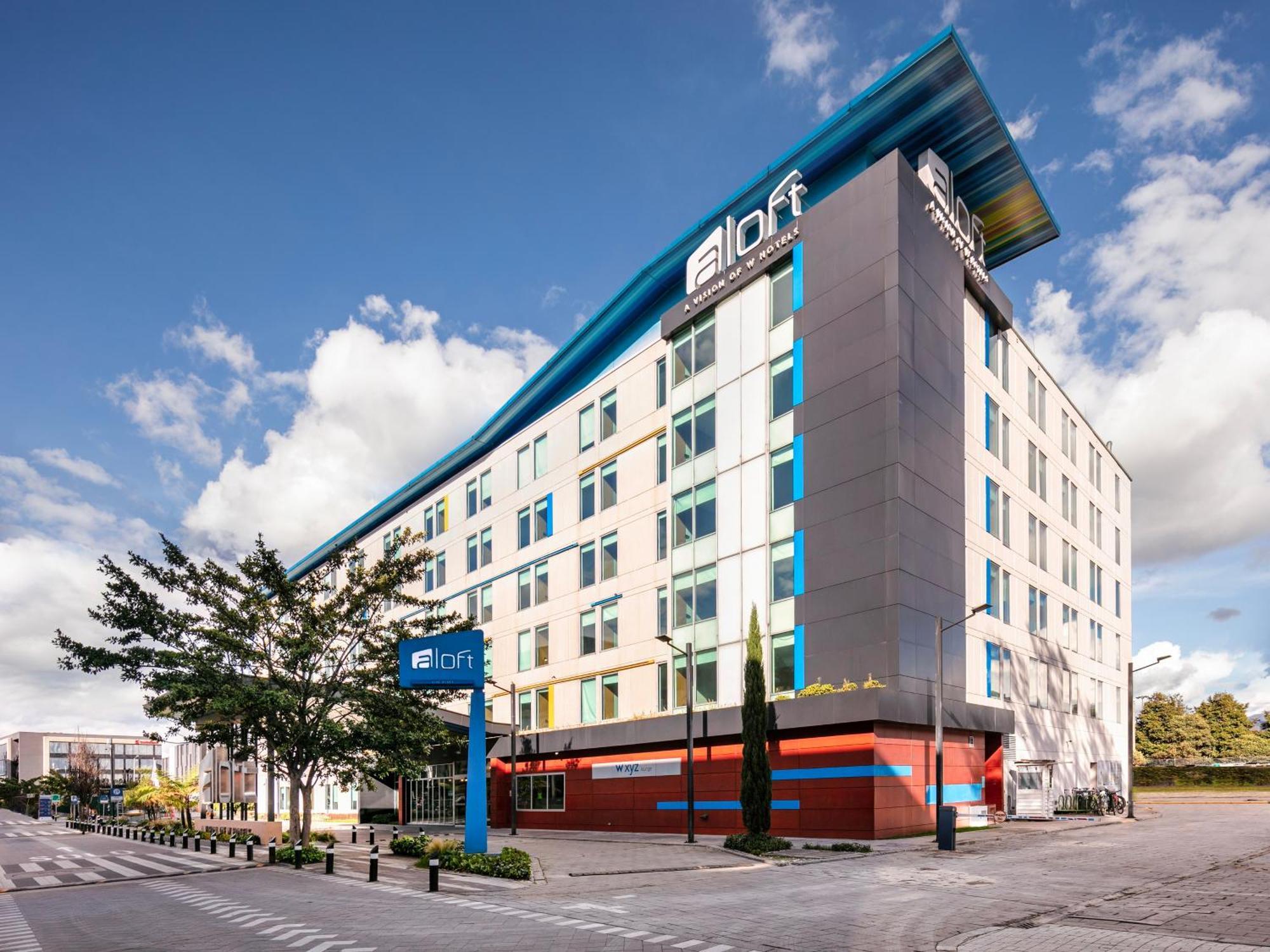 Hotel Aloft Airport