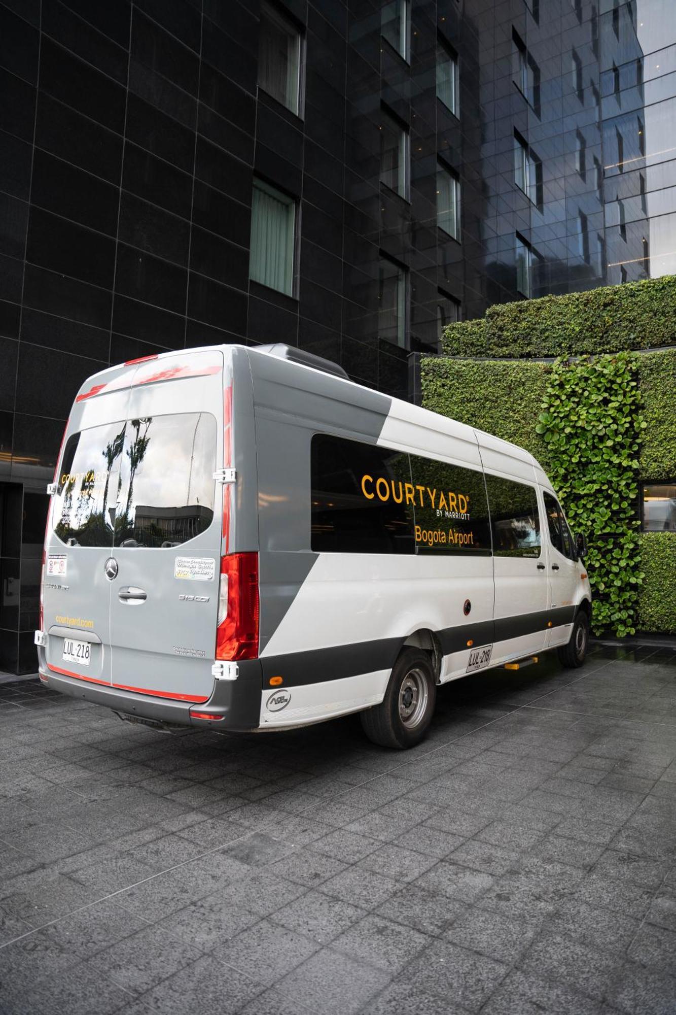 Courtyard By Marriott Airport Hotel Bogota