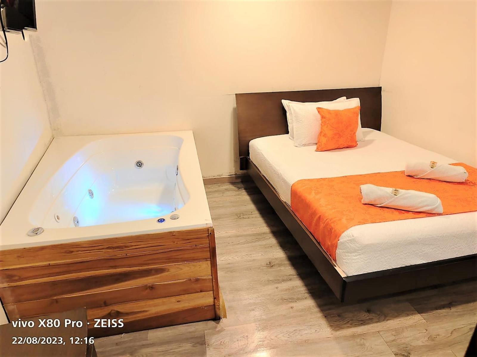 Hotel Kristal Ferial Bogota