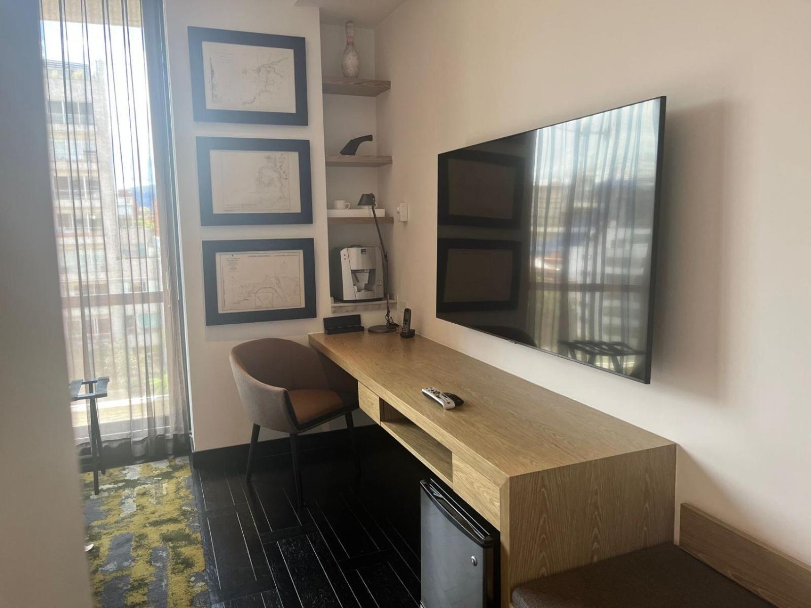 Aparthotel 8010 Urban Living- Luxury Experience