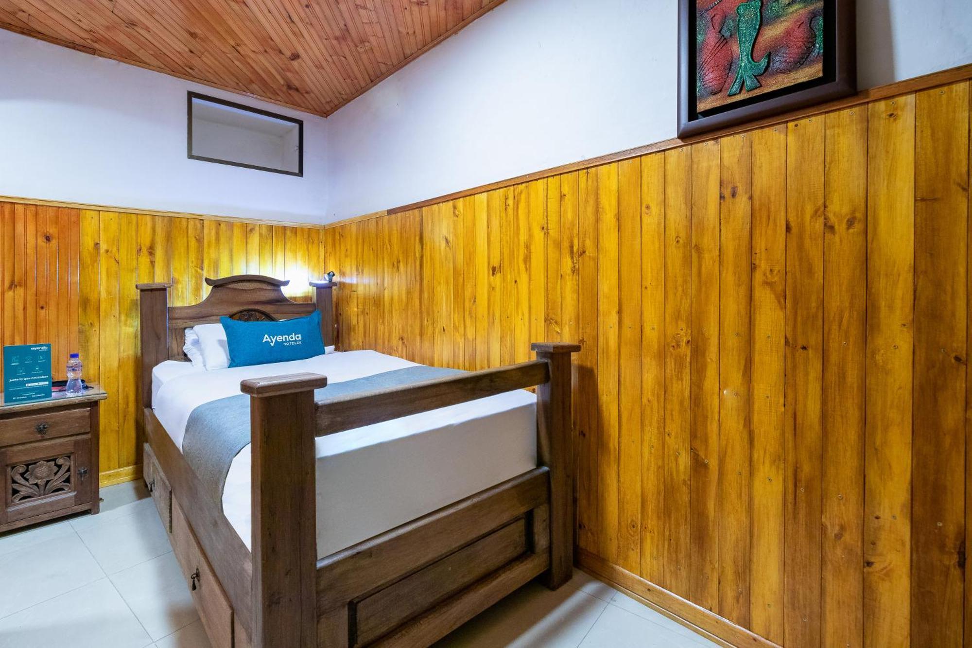 Hotel Casa Candilejas 2*