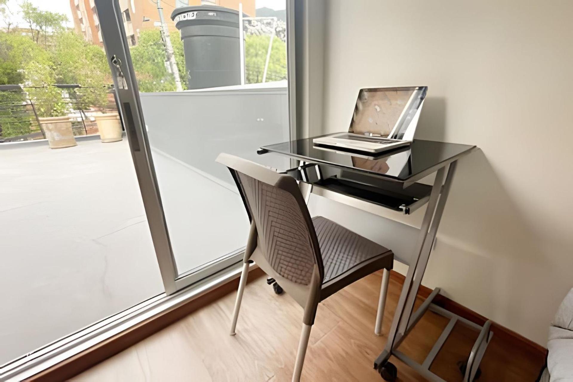 Apartment Super Tv, Wi Fi Y Parqueadero Gratis *