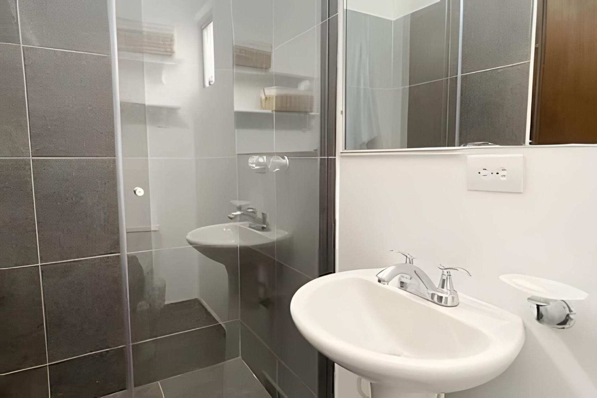 Apartment Super Tv, Wi Fi Y Parqueadero Gratis *