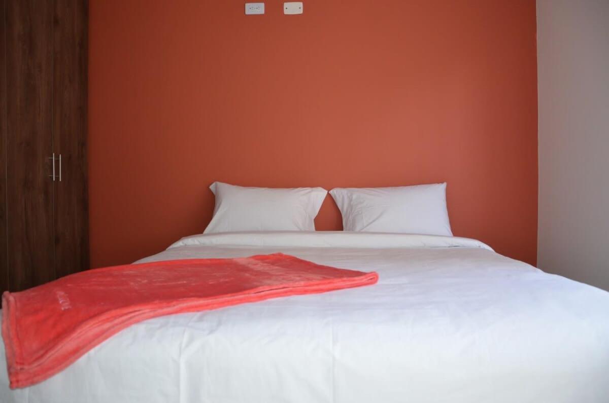 Balcones De Mariana - Top Location 1 Bedroom - 10 Min Airport Apartamento Bogotá