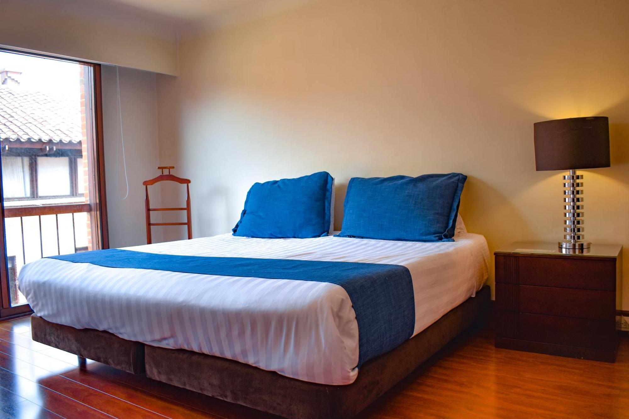 Aparthotel Cora 127 Plenitud Bogota