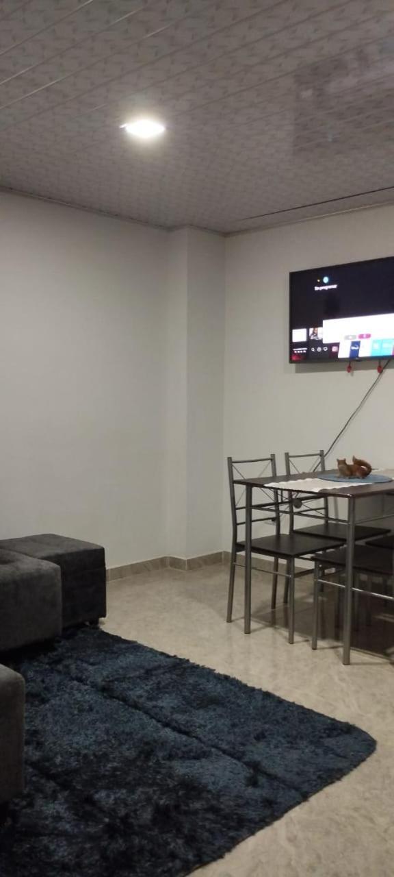 Aparta Nogales , Cerca Al Aeropuerto Apartamento Bogotá