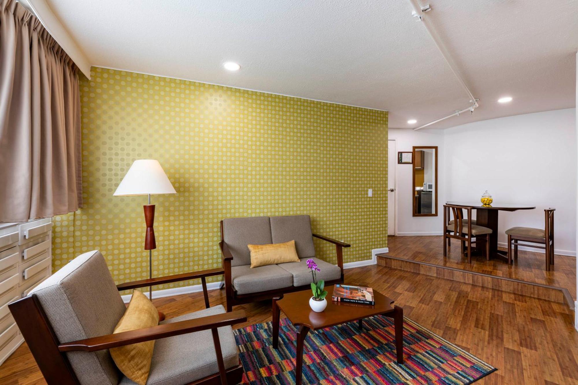 Aparthotel By Vilar America 4*
