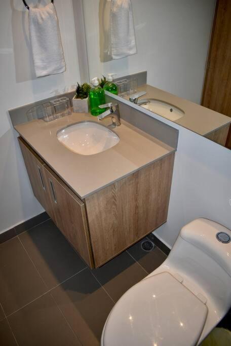 Moderno En Centro Internacional Apartment *