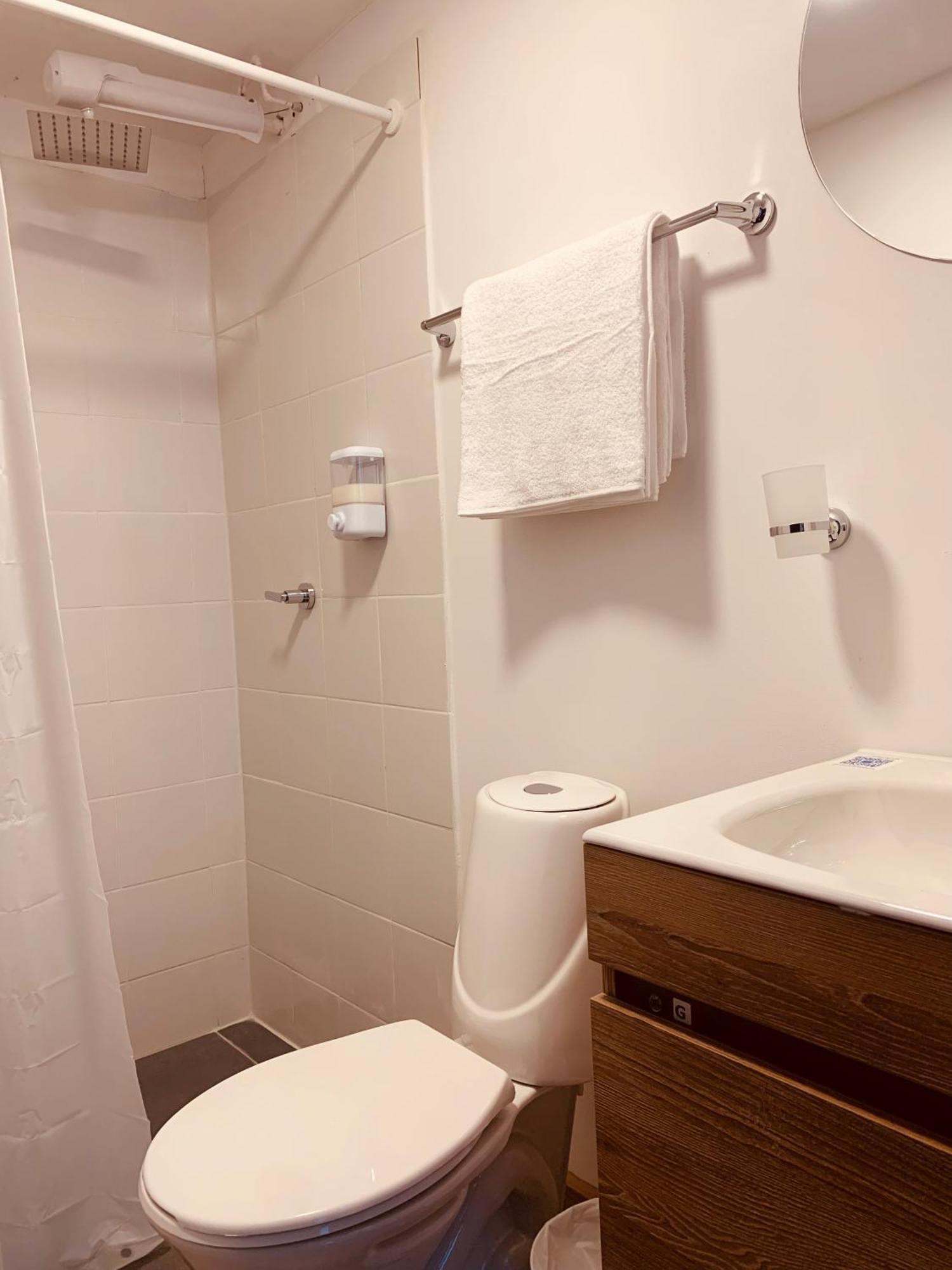 Casa Creazzo 62 - Movistar Arena Hostel