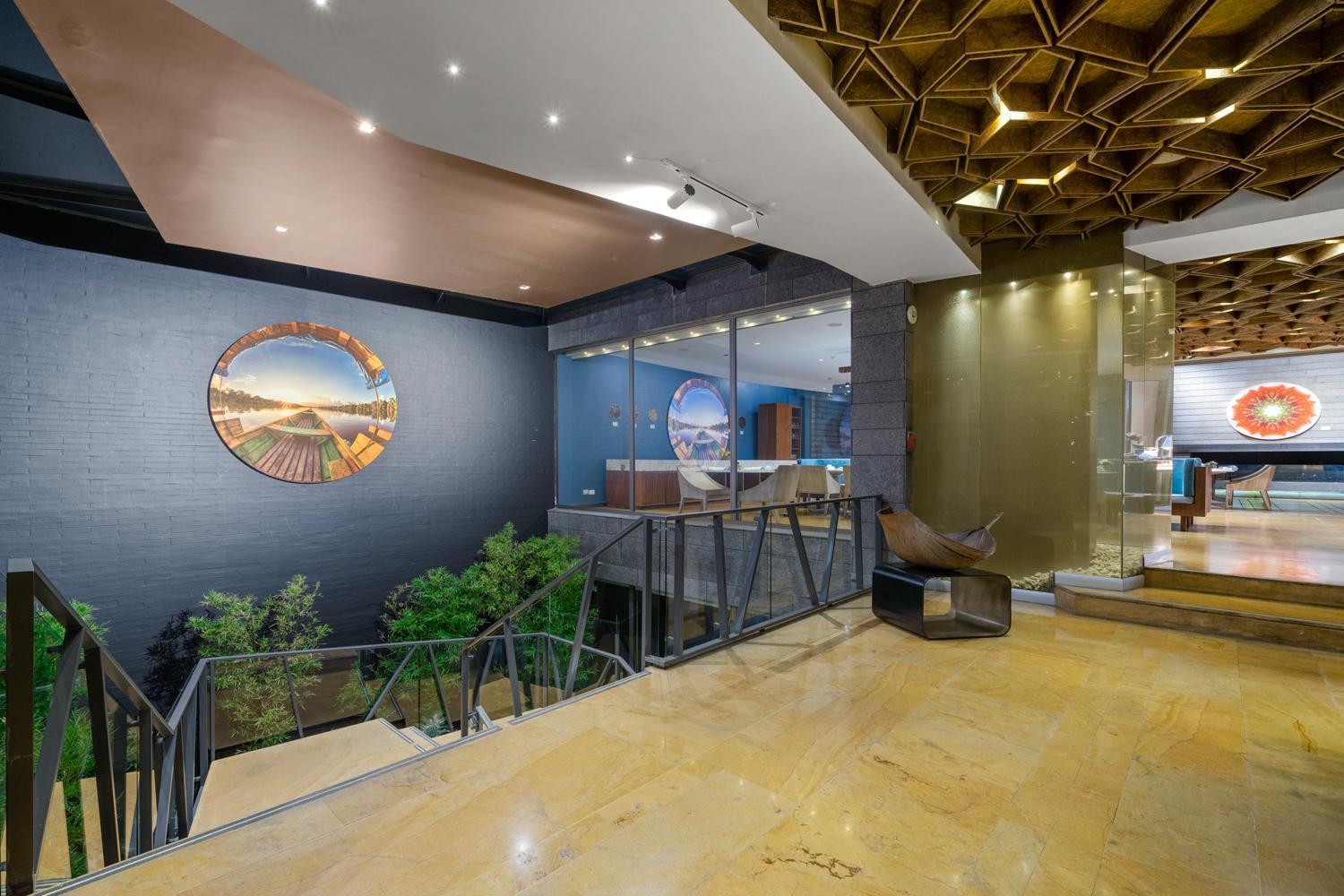 Bog Hotel