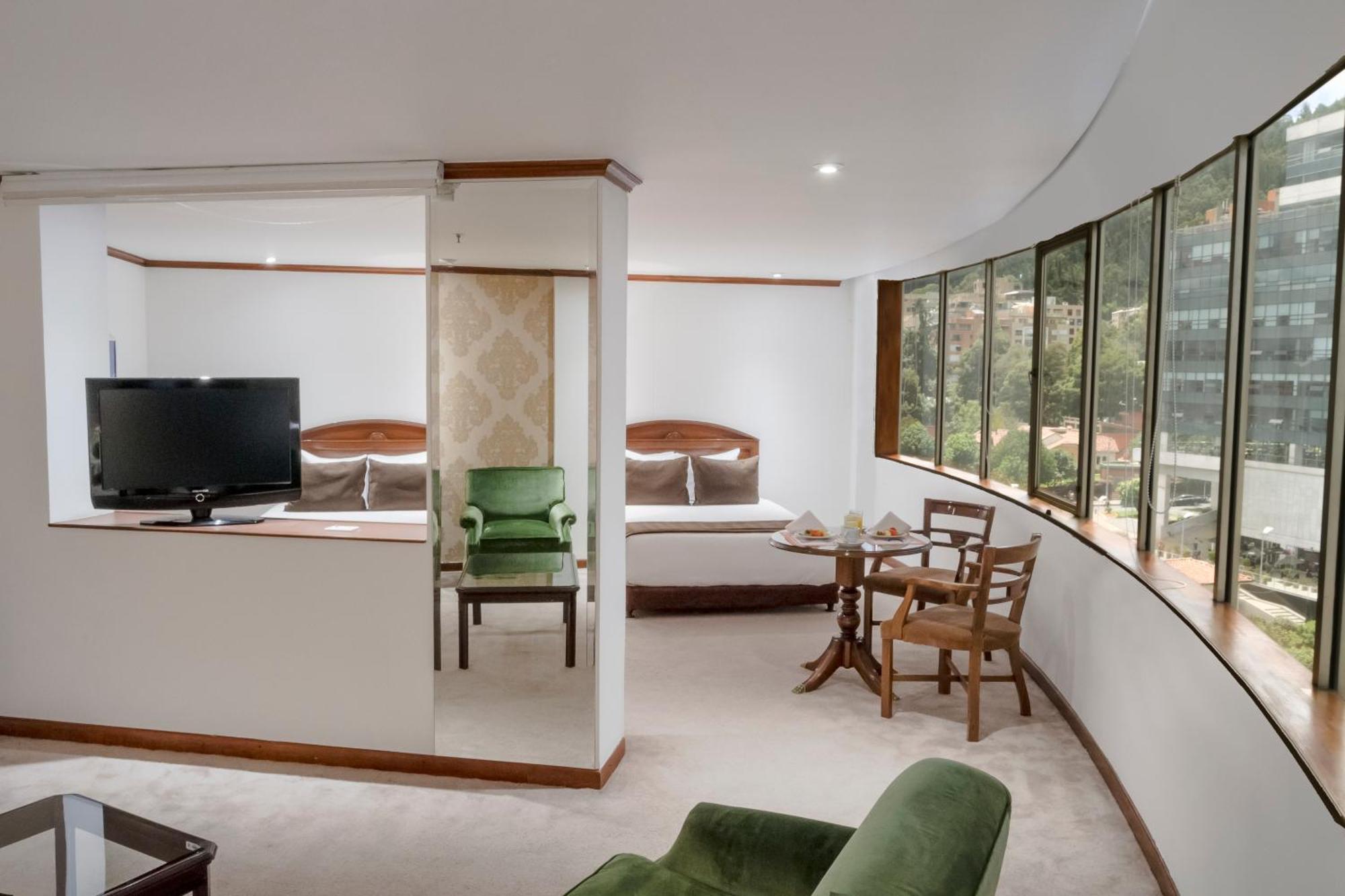 Regency Usaquen Hotel 4*