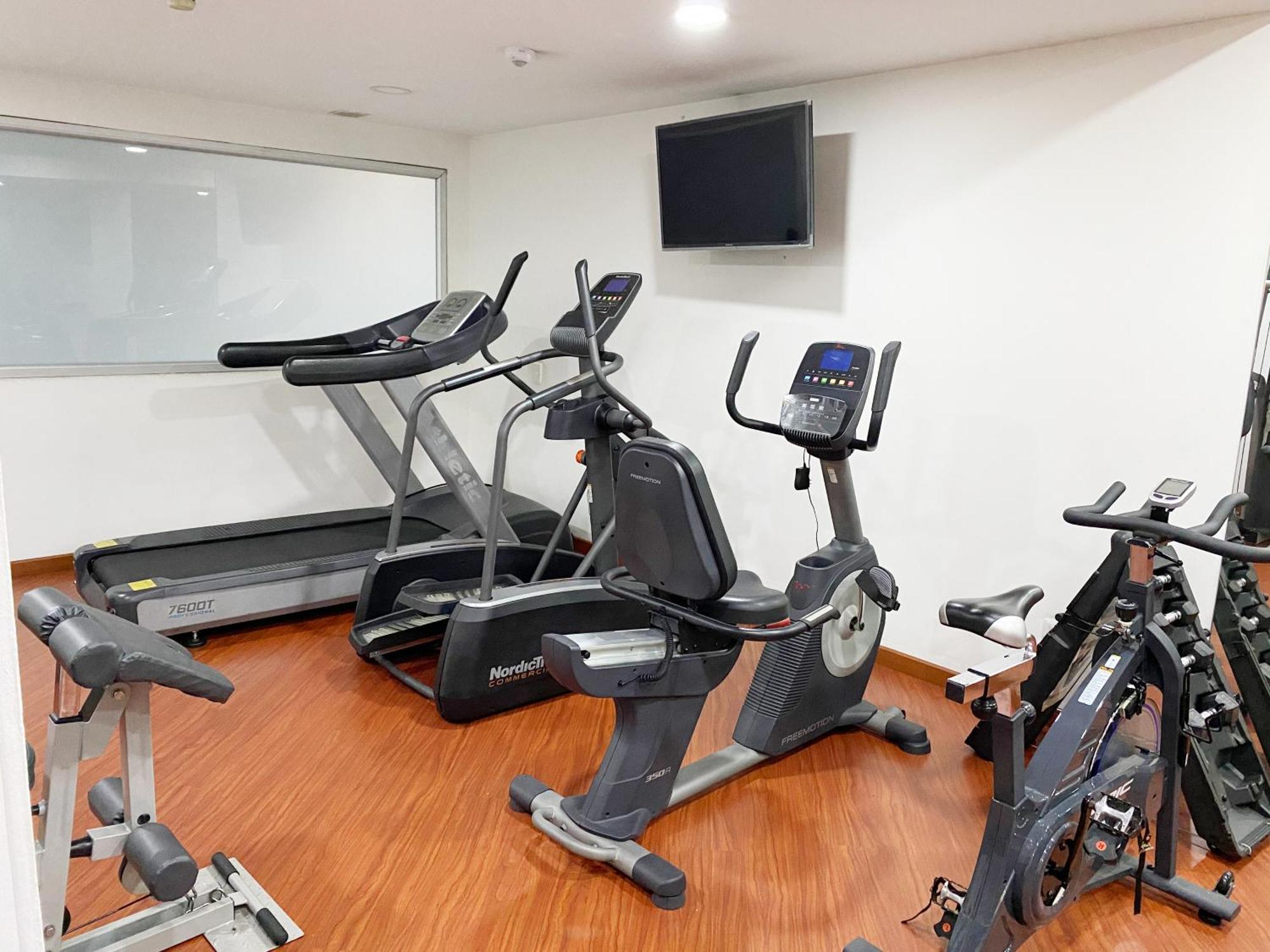 Hotel Regency Usaquen 4*