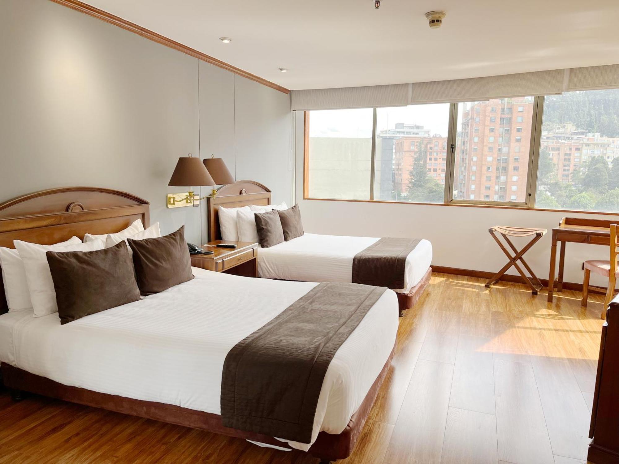 Regency Usaquen 4*