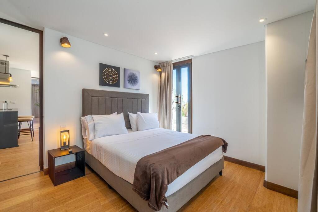 Apartment Stylish 2 Masters With Patio And View Bogota