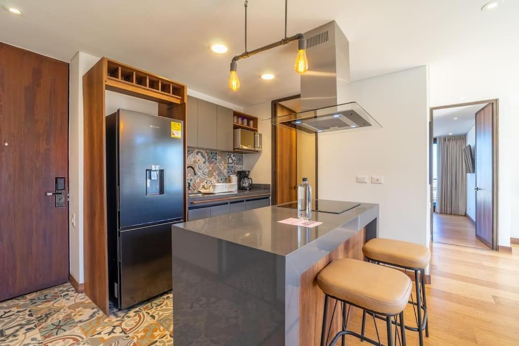 Stylish 2 Masters With Patio And View Apartment Bogota