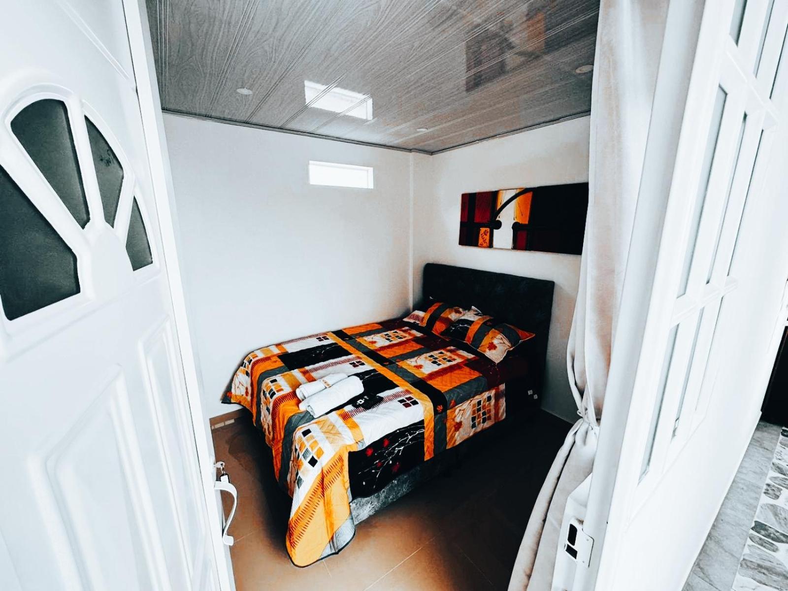 A Con Bano Privado Guest house