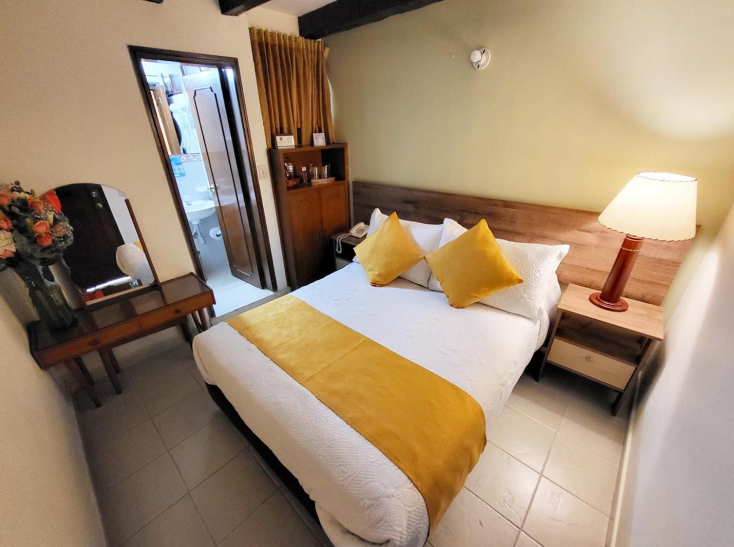 Ambala Colonial 3* Bogota