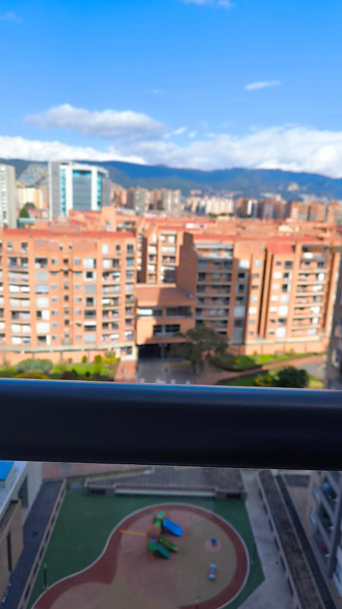 Aparta Estudio * Bogota