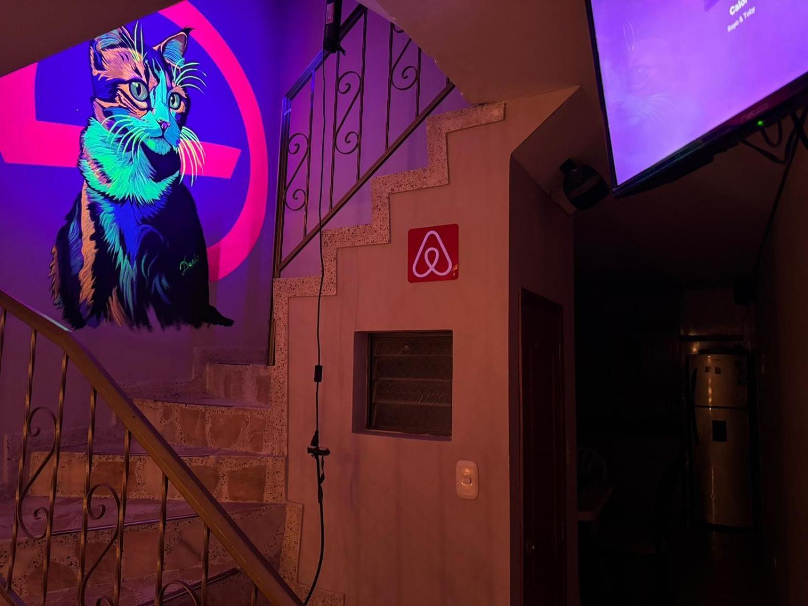 Gato Neon Guest house Bogota