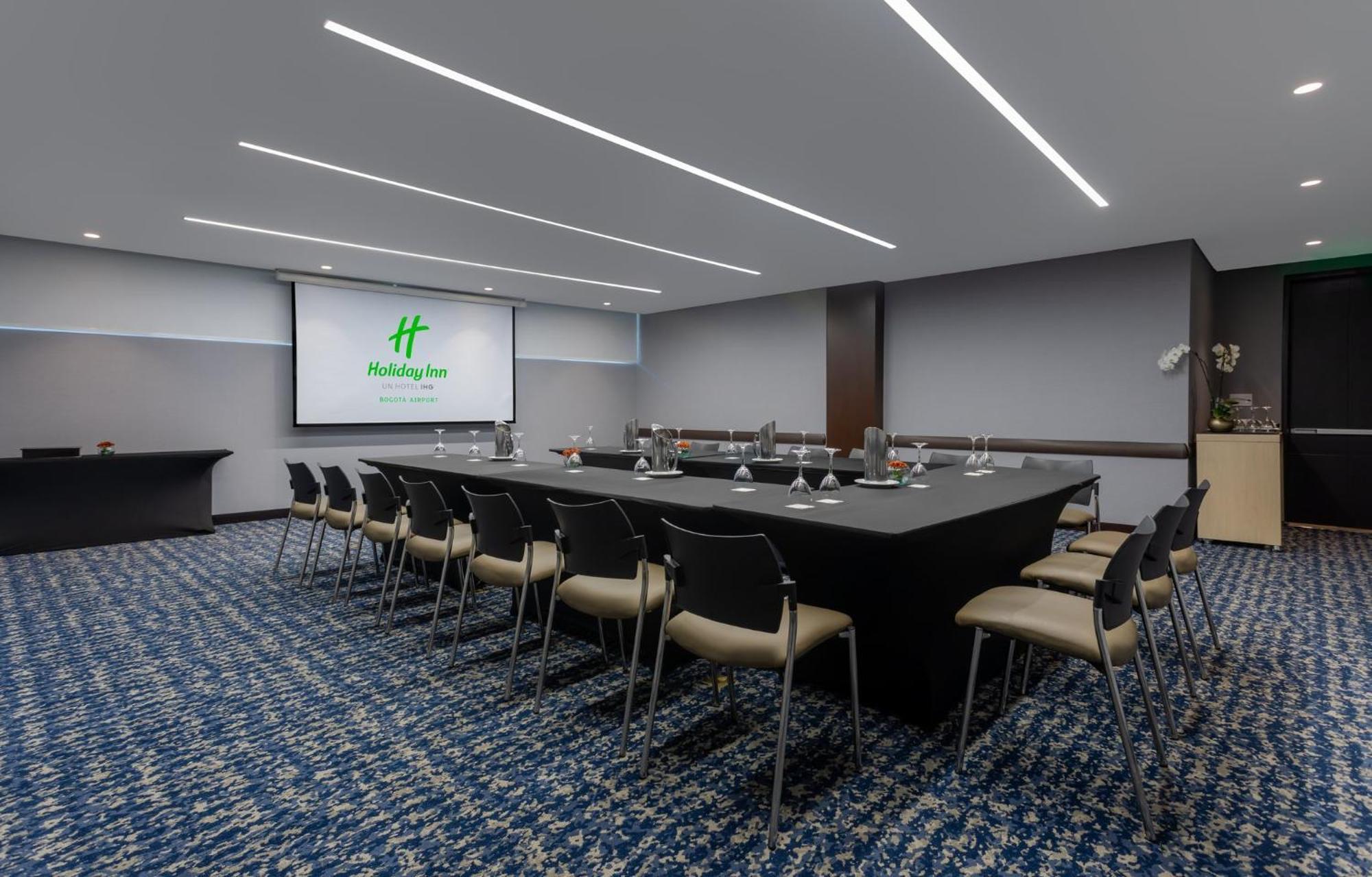 Hotel Airport By Ihg Bogota