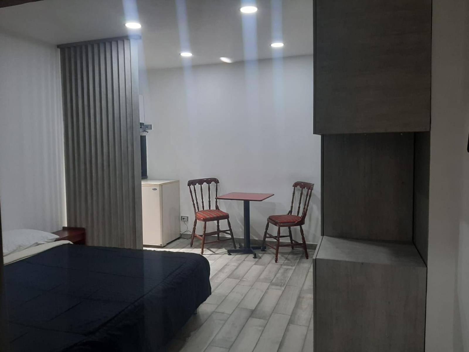 Sector De Corferias , Y , A 10 Cuadras Embajada Americana , Cerca Al , G 12 , Universidad Nacional , Aeropuerto A 2 Cuadras Estacion Ciudad Universitaria Marque-tresdiecisietecincoveintisieteveintiseistreintayuno Hotel *