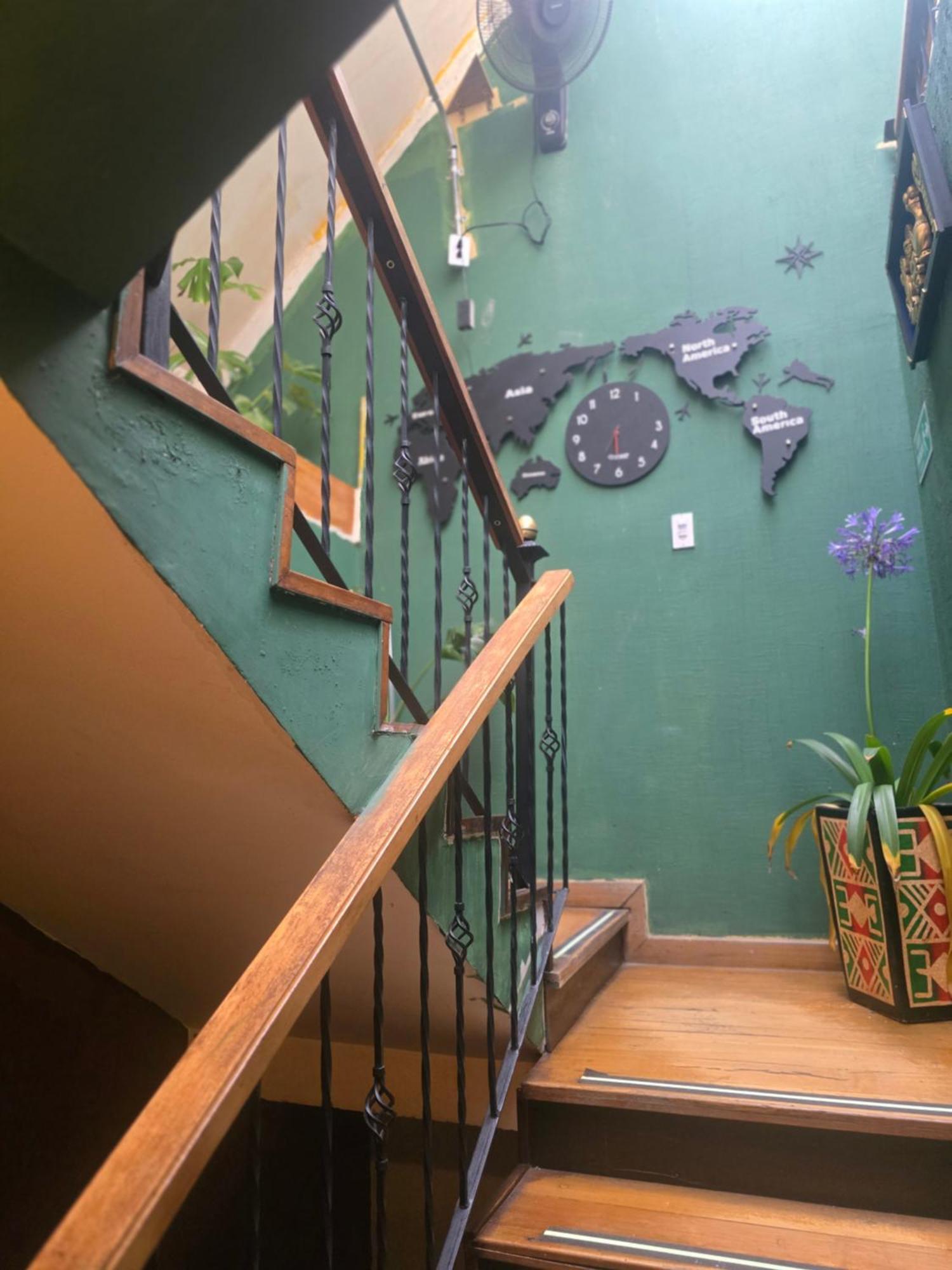 Hostel Portelli Hostal-zona G Para Extranjeros *