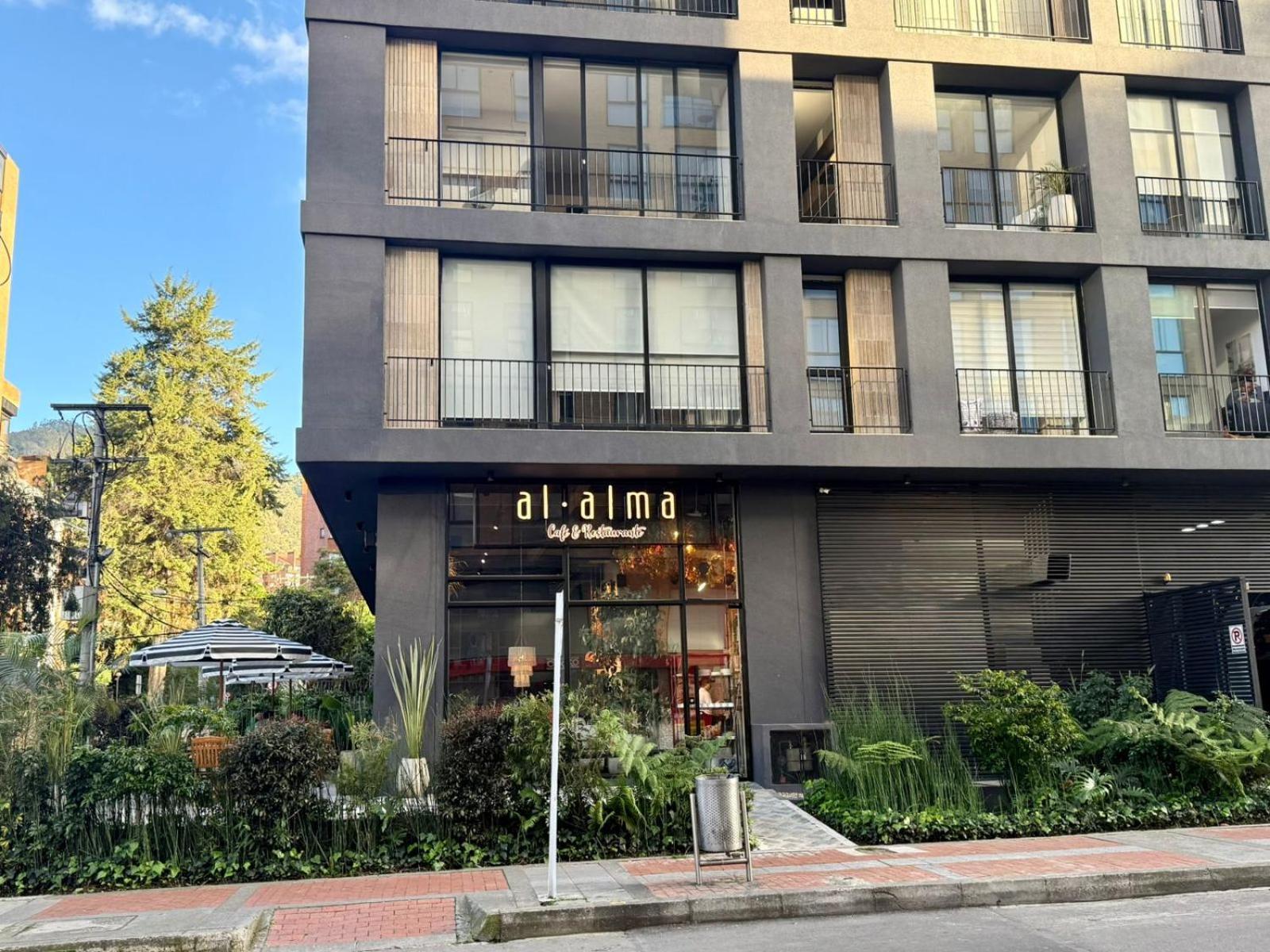 Apartment Loft Street 77 *