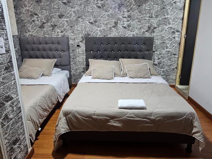 Colisseum Roma - El Cubo Movistar Campin Bed & Breakfast