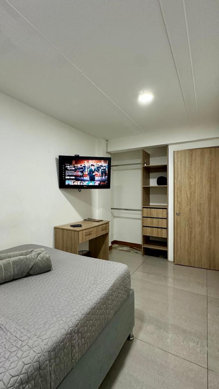 Pensión Hostelfc Corferias *