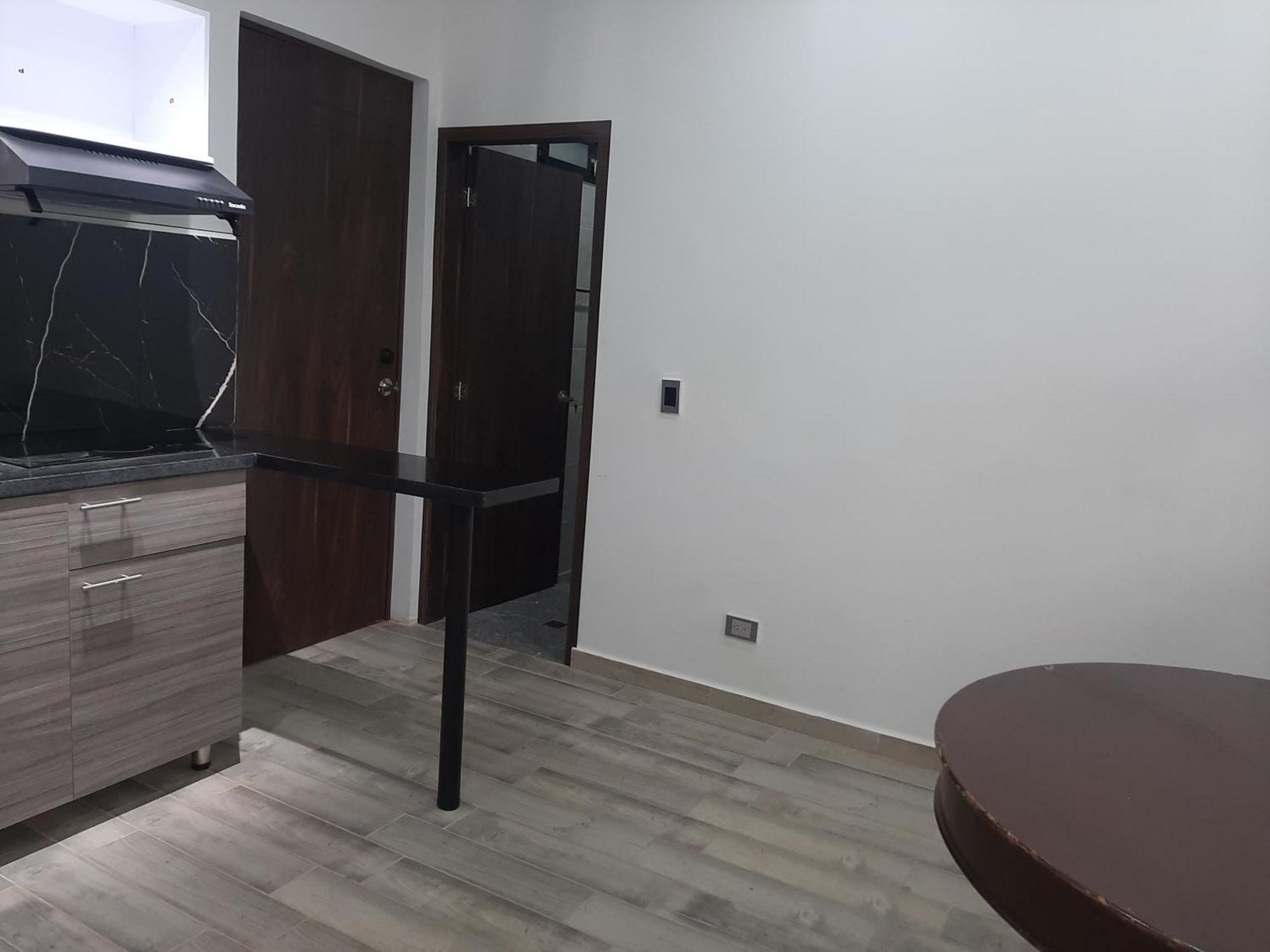 Hotel Sector De Corferias , Y , A 10 Cuadras Embajada Americana , Cerca Al , G 12 , Universidad Nacional , Aeropuerto A 2 Cuadras Estacion Ciudad Universitaria Marque-tresdiecisietecincoveintisieteveintiseistreintayuno Bogota