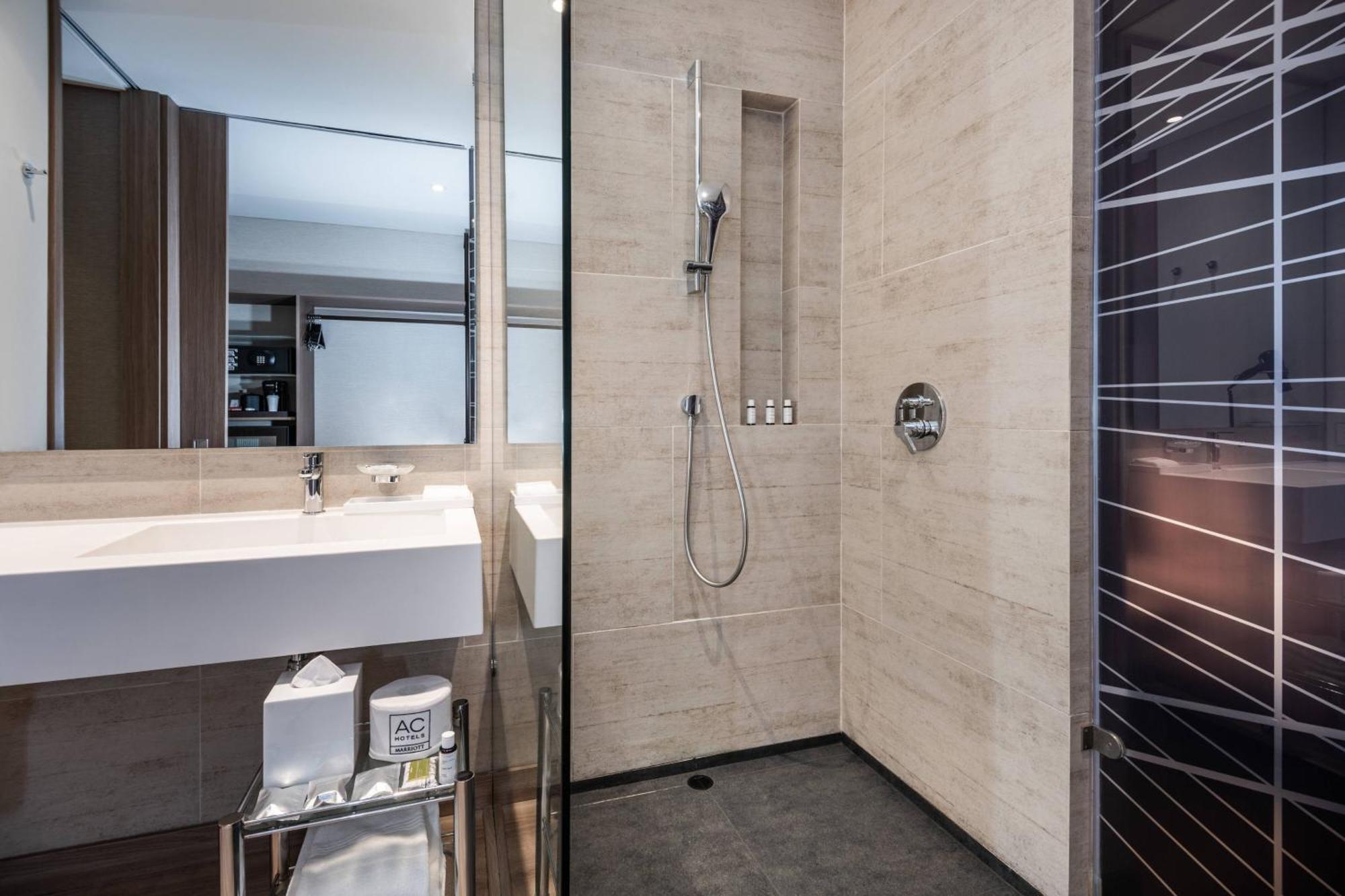 Ac By Marriott Zona T 4* Bogota