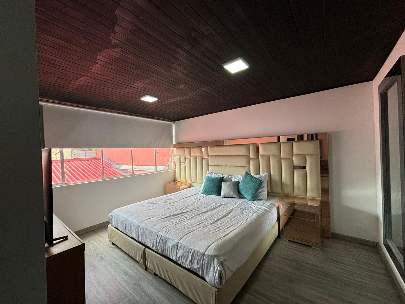 Capsule hotel Capsula Caps Castellana *