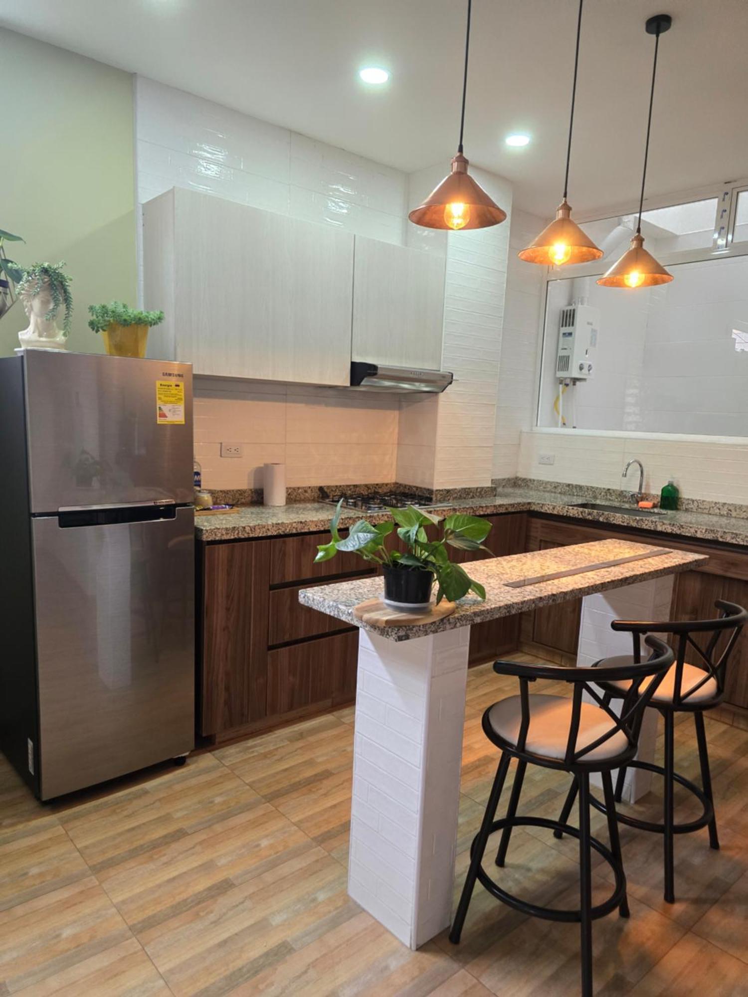 Apartamento Muy Cerca Del Aeropuerto Nuevo Familiar Lindo Y Acogedor Bogotá