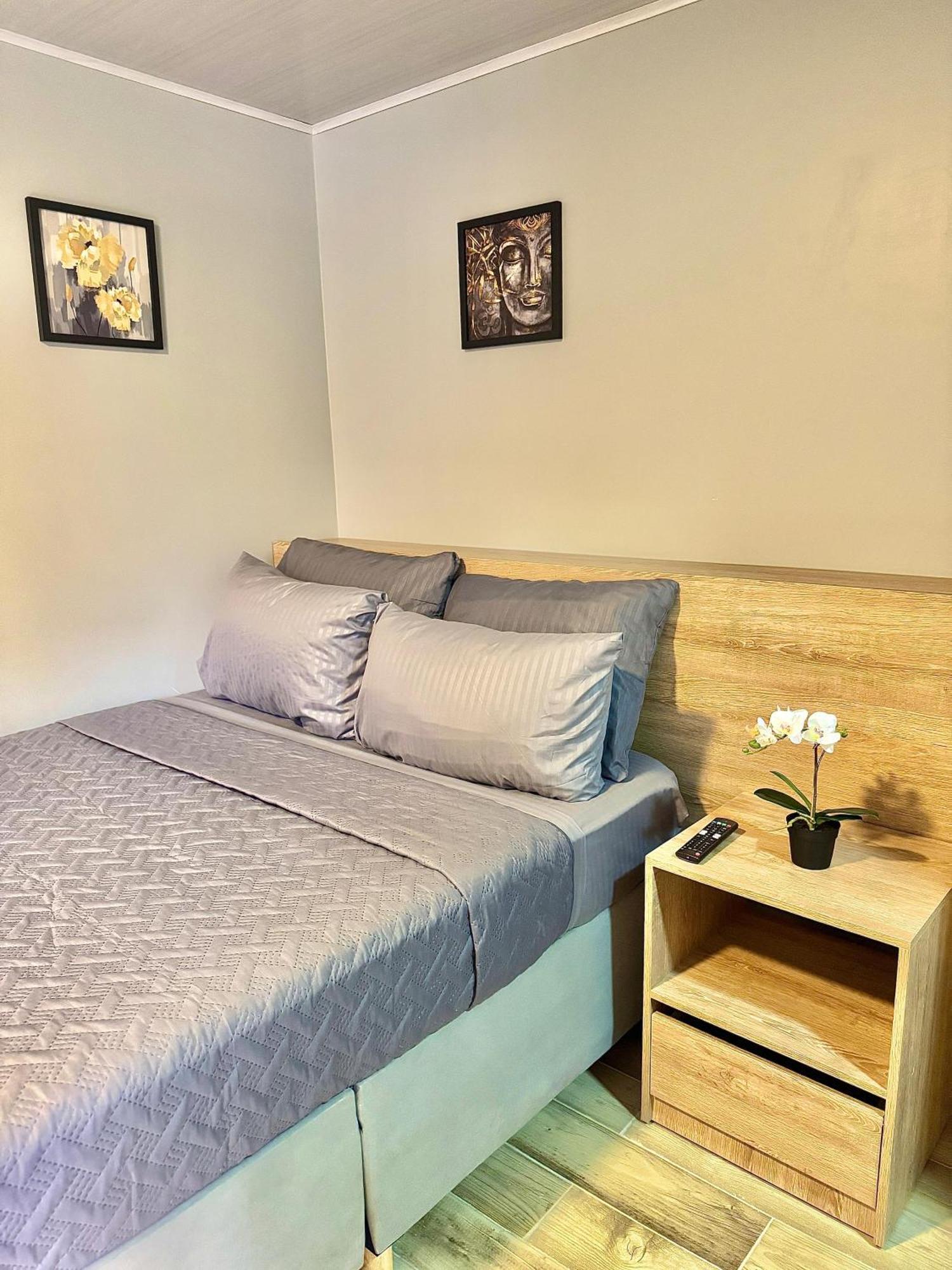 Hostelfc Santa Barbara Guest house