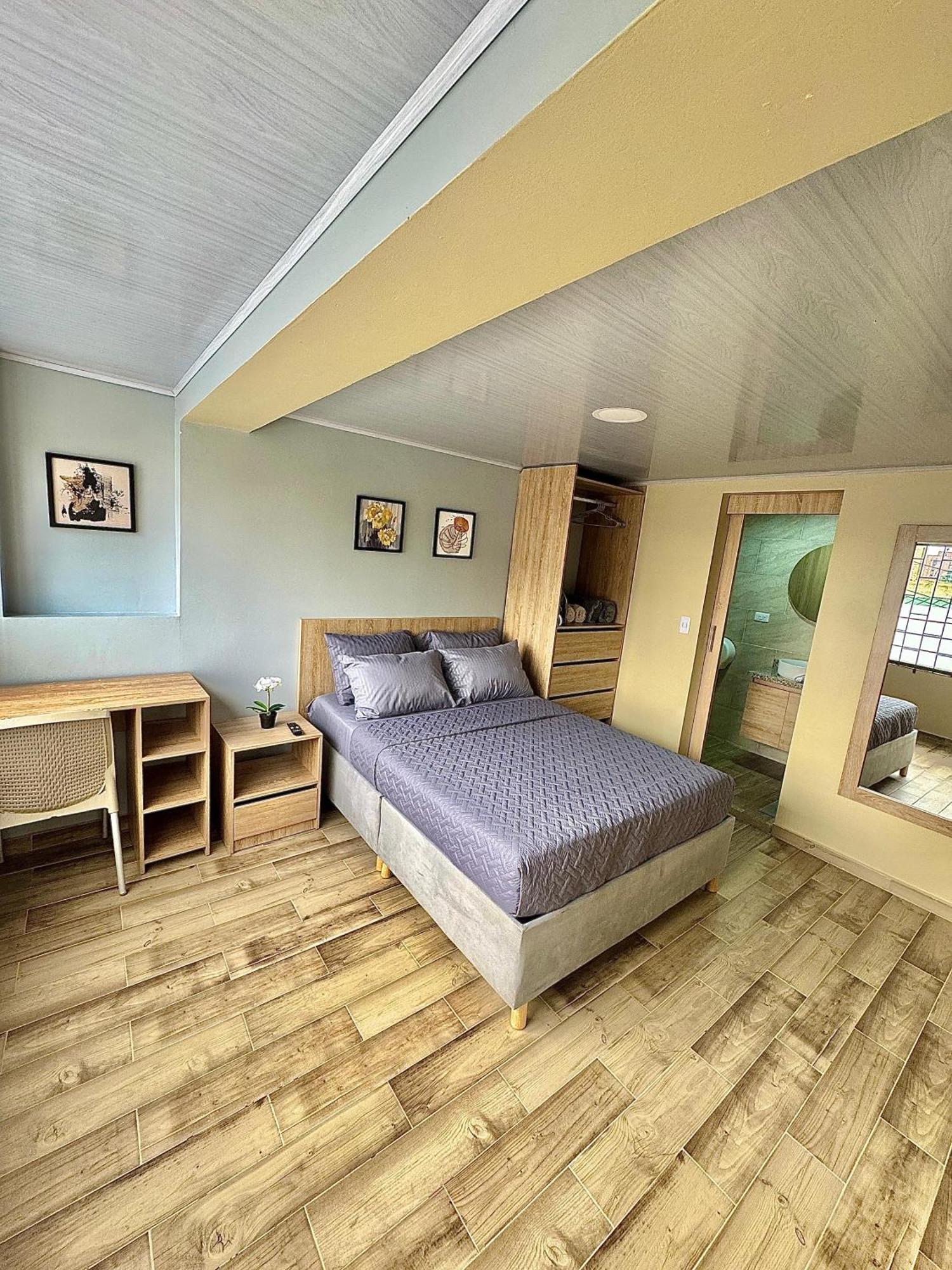 Hostelfc Santa Barbara * Bogota