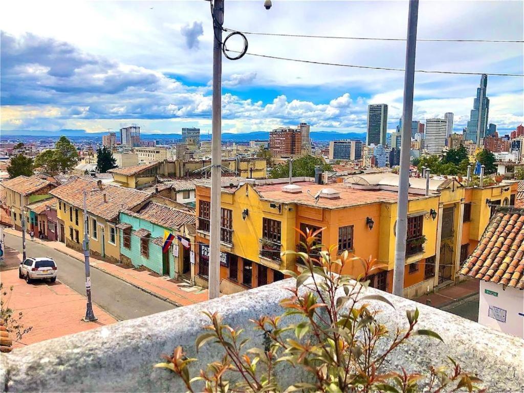 Casa De 2 Hab En La Candelaria Con Increible Vista Y Balcon * Bogota