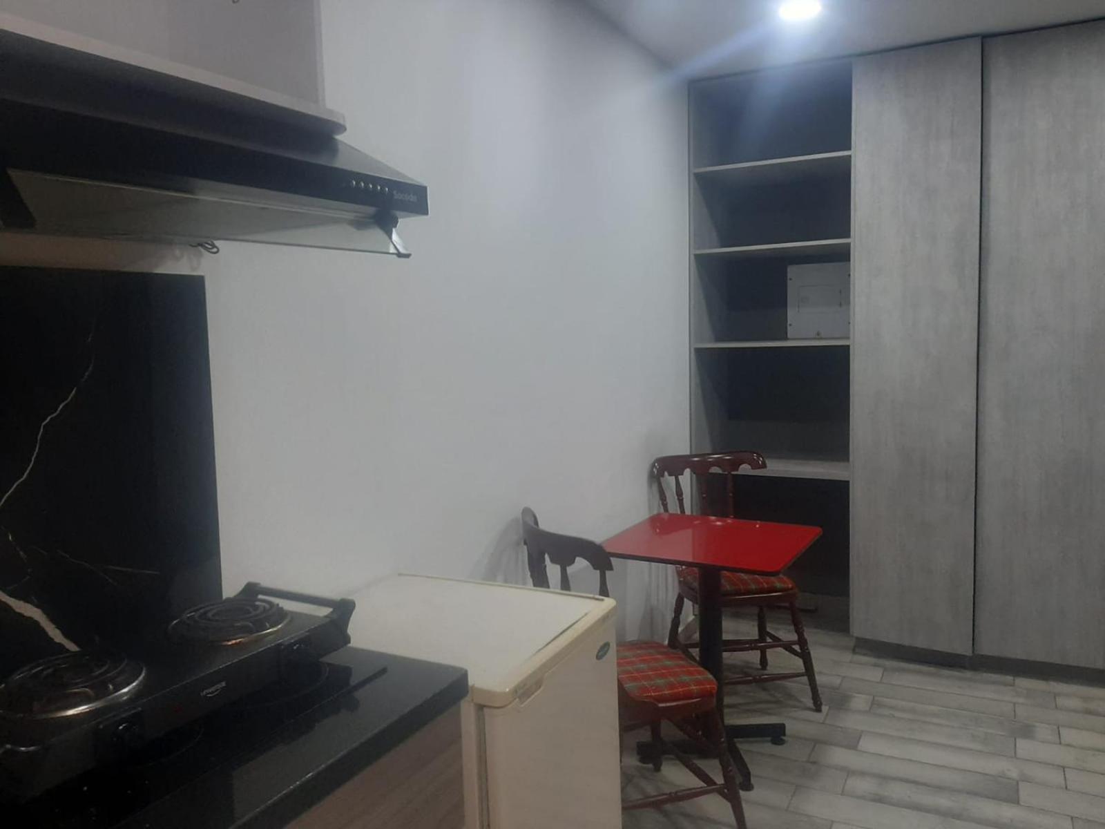 Sector De Corferias , Y , A 10 Cuadras Embajada Americana , Cerca Al , G 12 , Universidad Nacional , Aeropuerto A 2 Cuadras Estacion Ciudad Universitaria Marque-tresdiecisietecincoveintisieteveintiseistreintayuno Hotel *