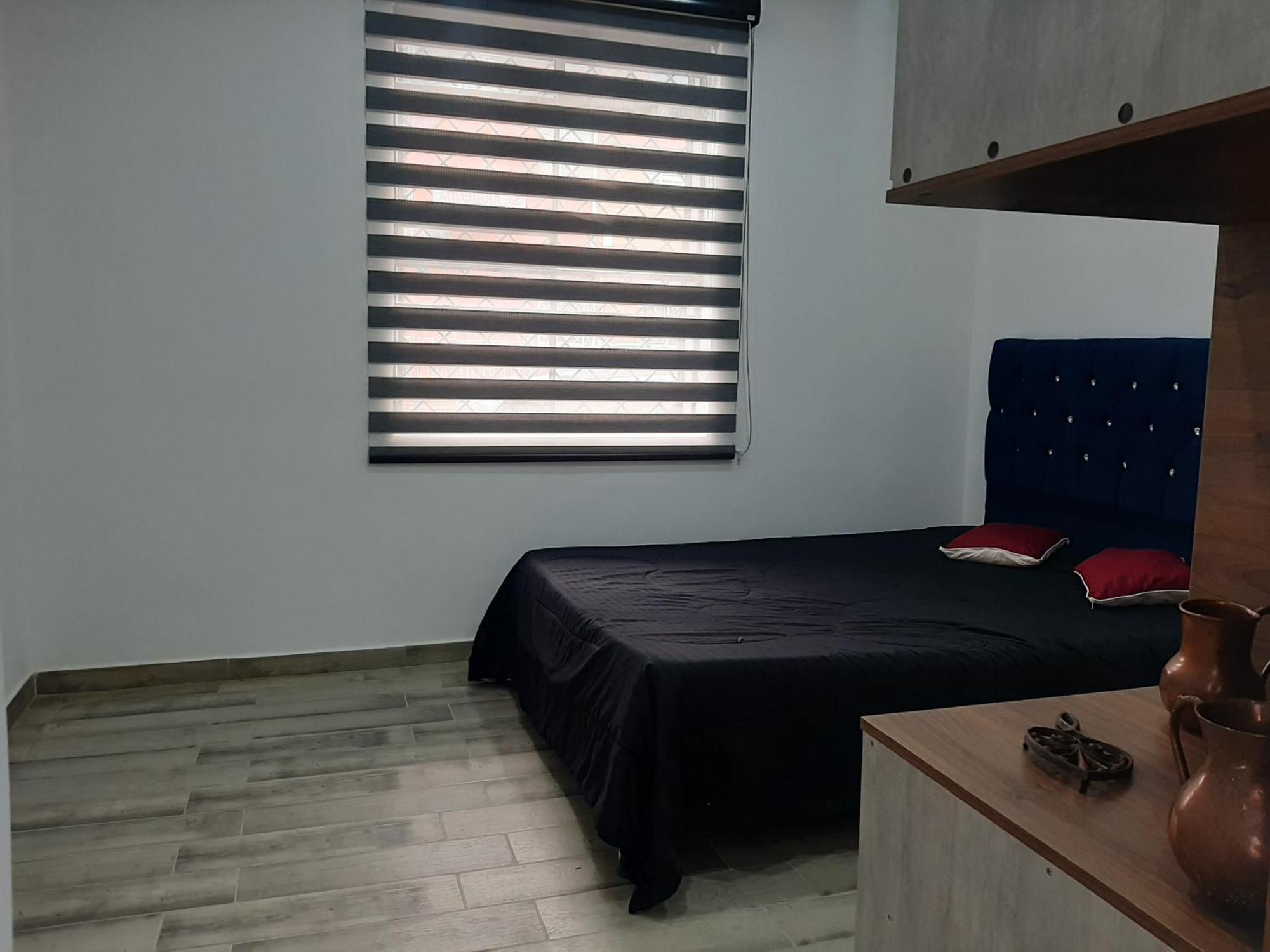 Hotel Sector De Corferias , Y , A 10 Cuadras Embajada Americana , Cerca Al , G 12 , Universidad Nacional , Aeropuerto A 2 Cuadras Estacion Ciudad Universitaria Marque-tresdiecisietecincoveintisieteveintiseistreintayuno Bogota
