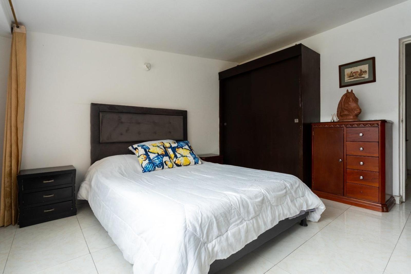 Acogedor Samuel Y Bella Apartment