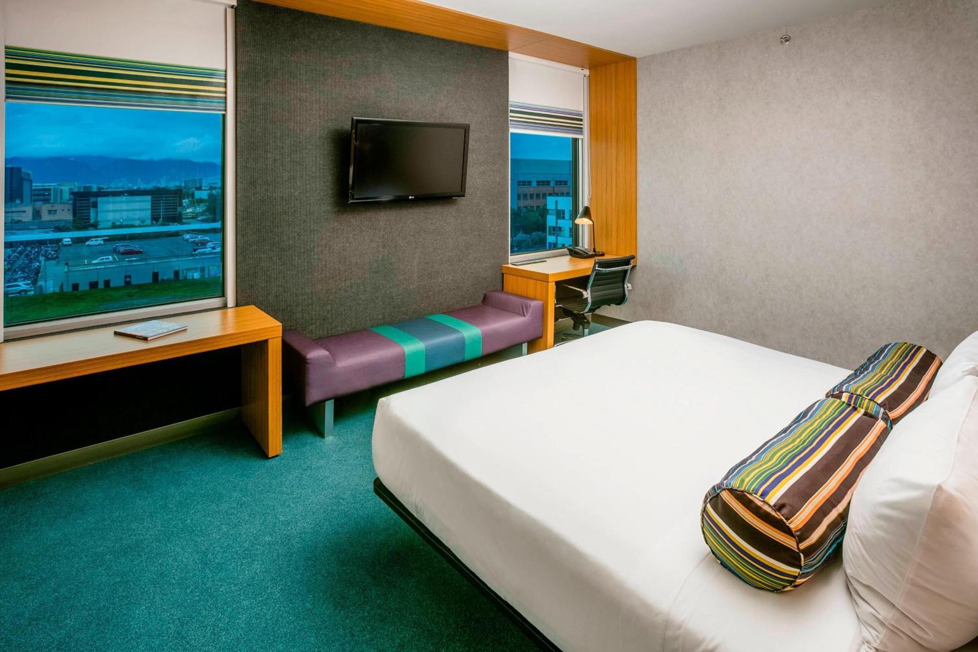 Hotel Aloft Airport