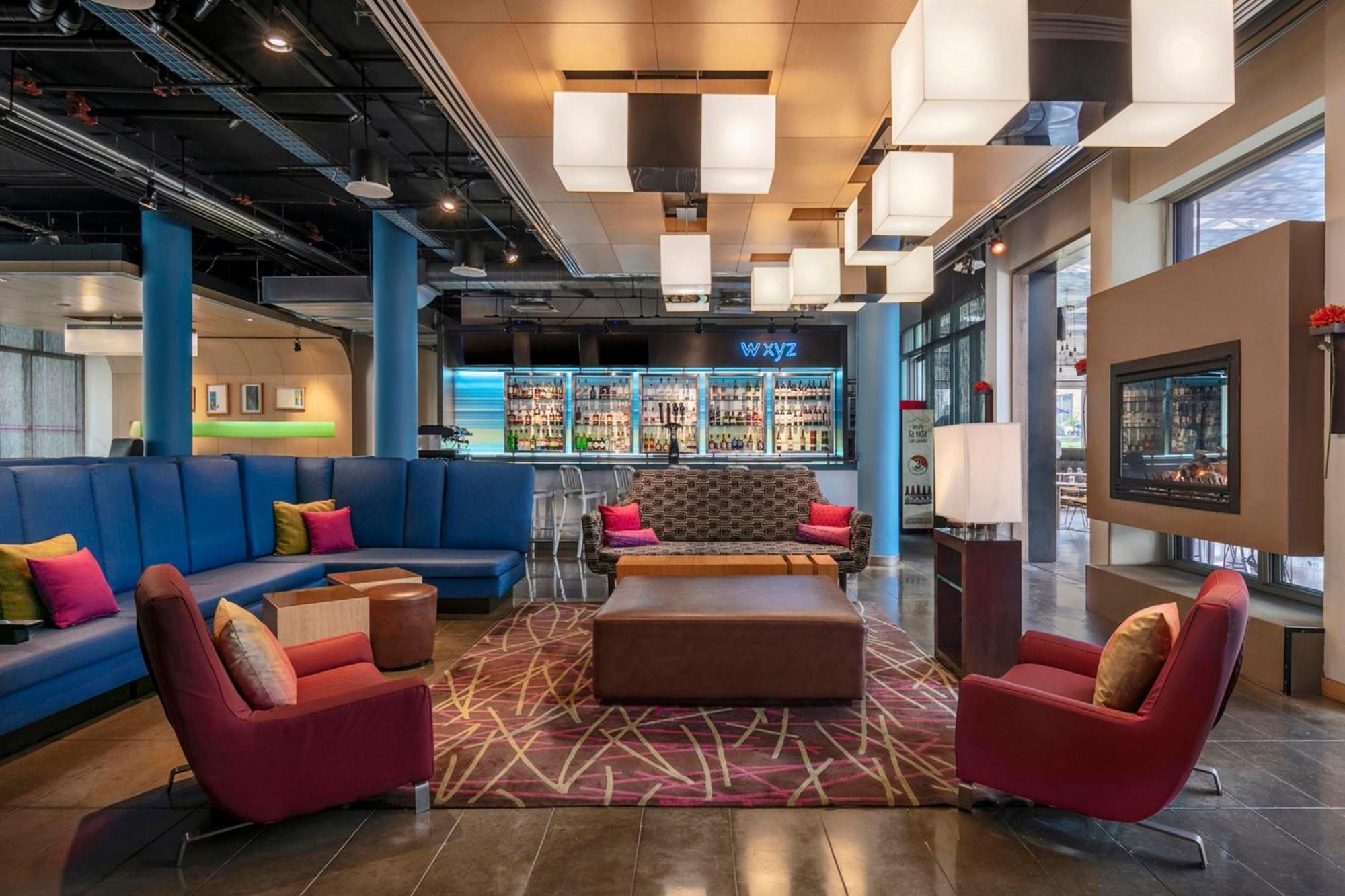 Aloft Airport