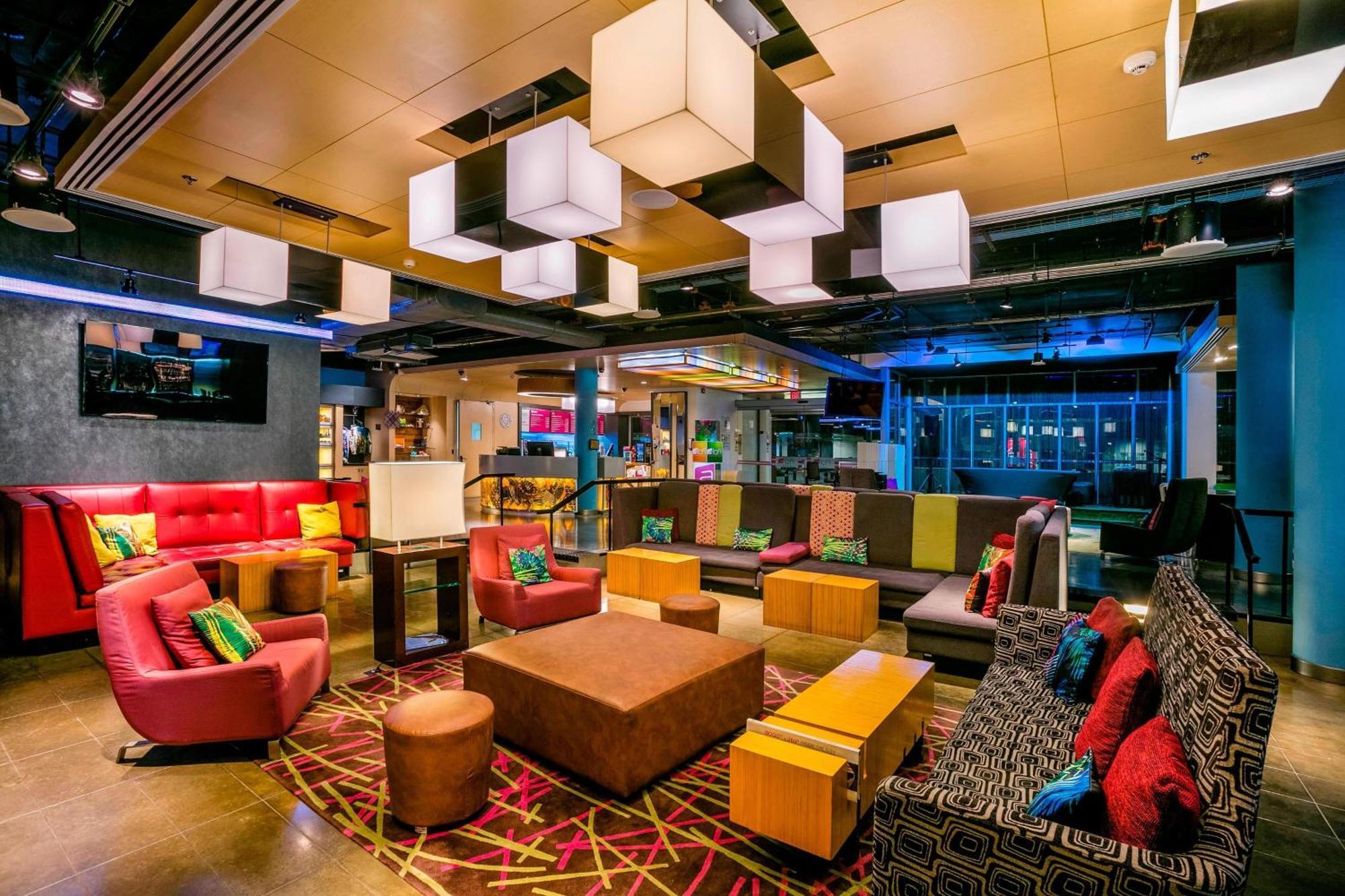 Hotel Aloft Airport Bogota