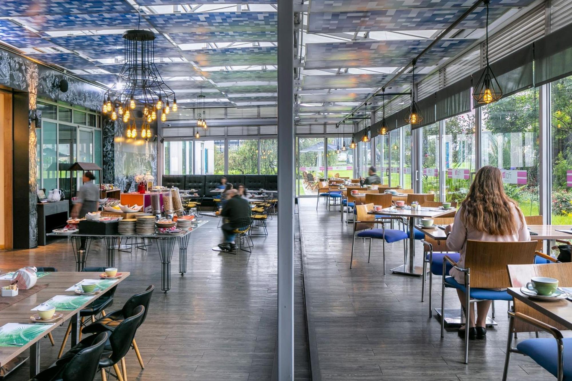 Aloft Airport Bogota