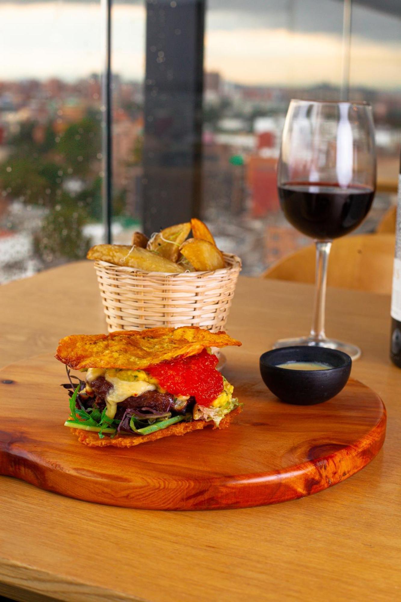 American Visa Tower 4* Bogota