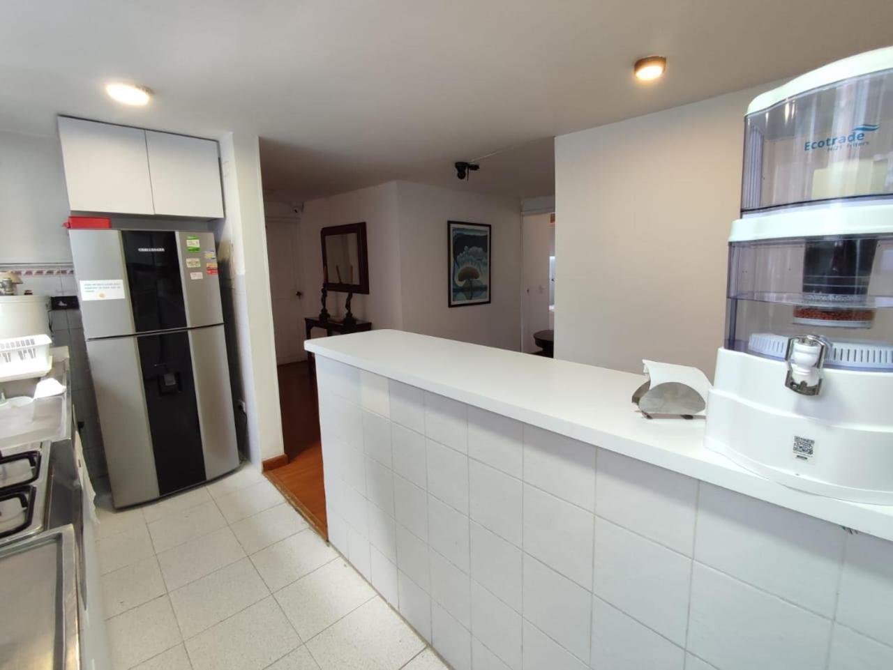 8 Amplia Bano Y Balcon Privado Unicentro