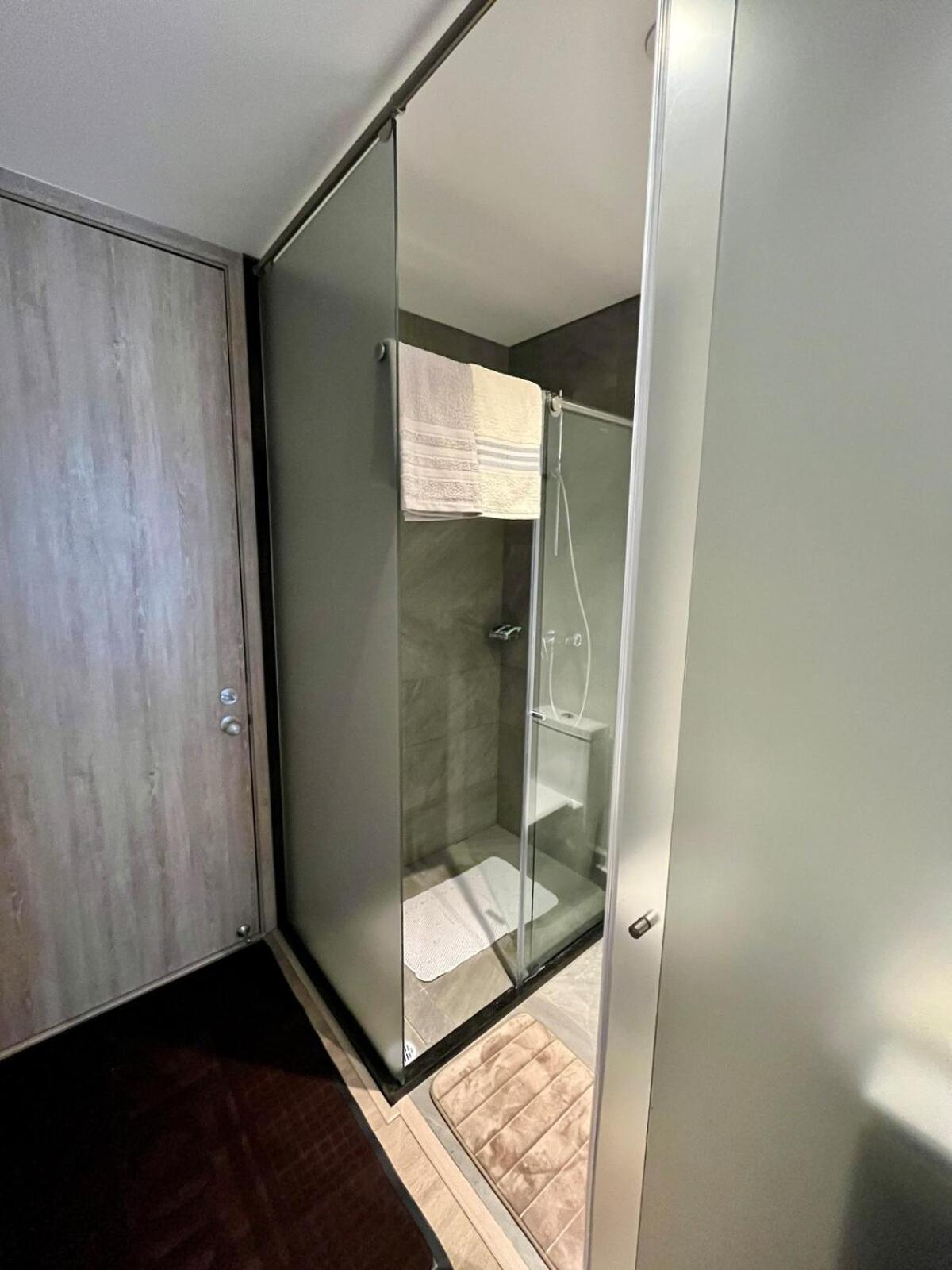 Apto Central, Tranquilo Con Guardado De Maletas Apartment Bogota
